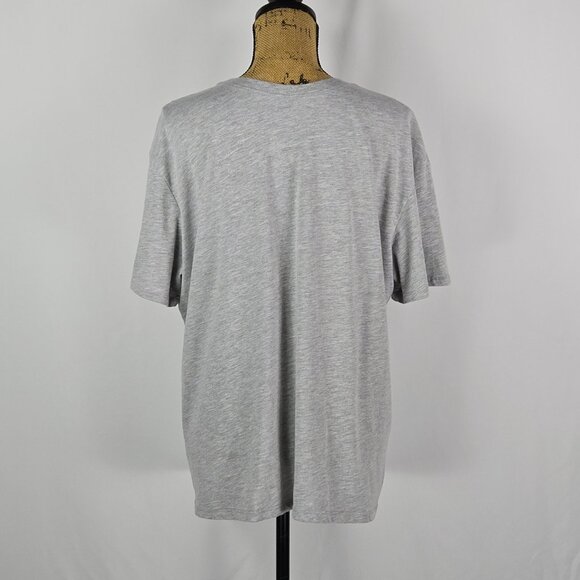 Barbie Graphic Tee XXXL Gray Colorblock Faces Logo T-Shirt Mattel 2023 Plus Size - Picture 3 of 7